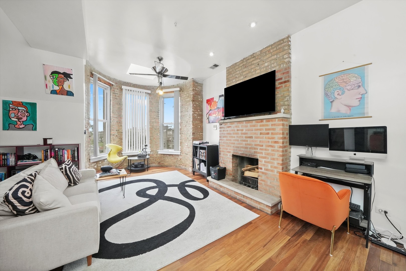 1140 S Sacramento Boulevard