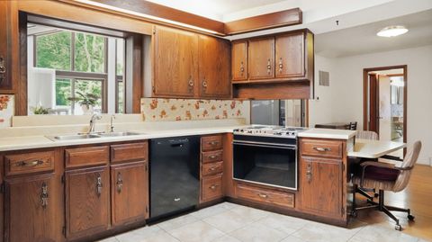 Tiny photo for 804 W White Street, Champaign, IL 61820 (MLS # 12695504)