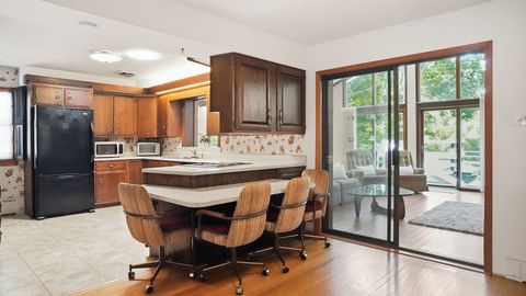 Tiny photo for 804 W White Street, Champaign, IL 61820 (MLS # 12695504)