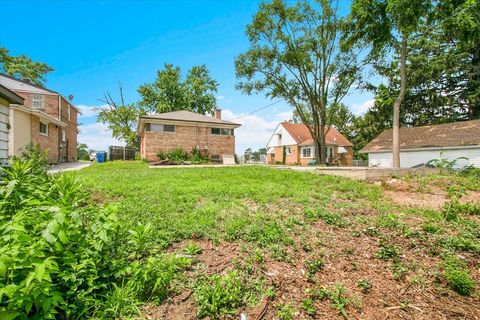 Tiny photo for 1327 S Wolf Road, Hillside, IL 60162 (MLS # 12472952)