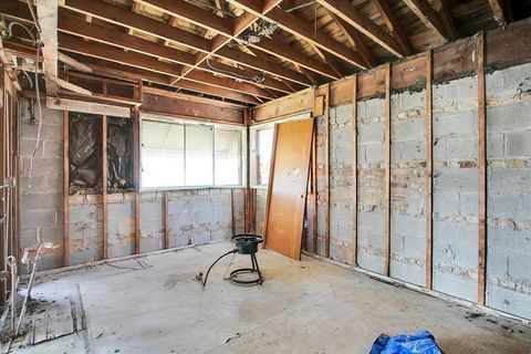 Tiny photo for 1327 S Wolf Road, Hillside, IL 60162 (MLS # 12472952)