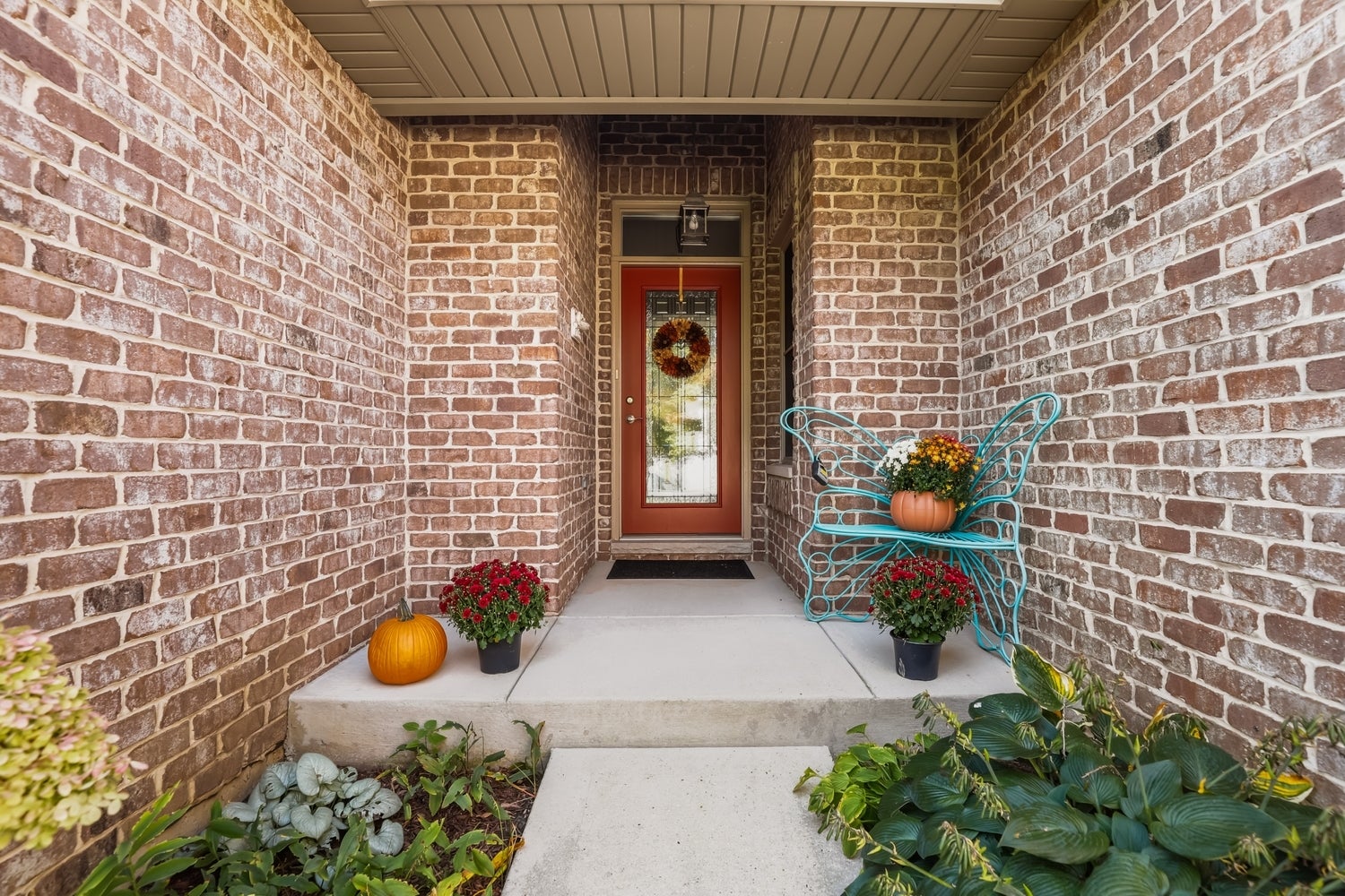 319 N Louisa Street