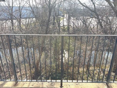 Tiny photo for 5101 Carriageway Drive #201, Rolling Meadows, IL 60008 (MLS # 12599569)