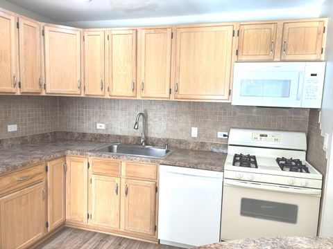 Tiny photo for 5101 Carriageway Drive #201, Rolling Meadows, IL 60008 (MLS # 12599569)