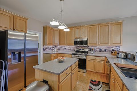 Tiny photo for 1242 Prairie View Parkway, Cary, IL 60013 (MLS # 12506774)