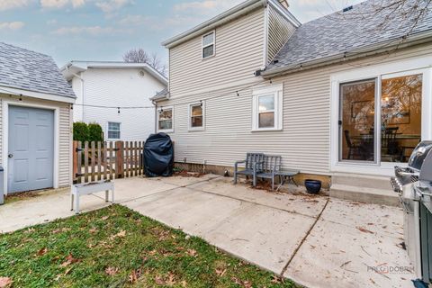 Tiny photo for 231 Burton Street, Grayslake, IL 60030 (MLS # 12539762)