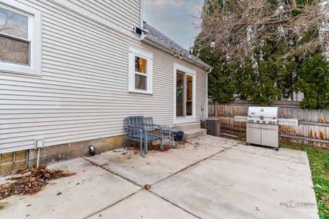Tiny photo for 231 Burton Street, Grayslake, IL 60030 (MLS # 12539762)