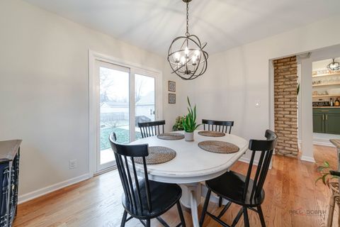 Tiny photo for 231 Burton Street, Grayslake, IL 60030 (MLS # 12539762)