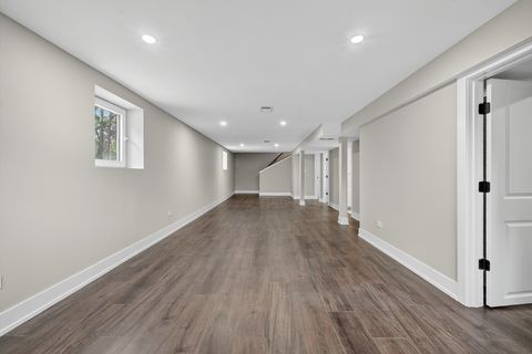 Tiny photo for 2601 W 98th Place, Evergreen Park, IL 60805 (MLS # 12498660)