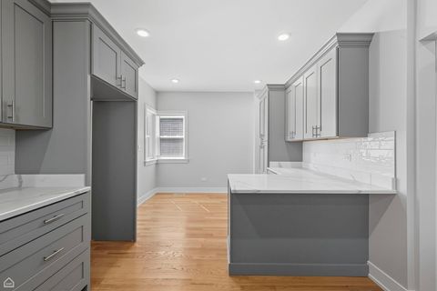 Tiny photo for 9845 S Hoyne Avenue, Chicago, IL 60643 (MLS # 12606818)