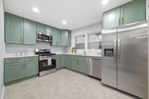 Tiny photo for 9248 N Maryland Street, Niles, IL 60714 (MLS # 12585421)