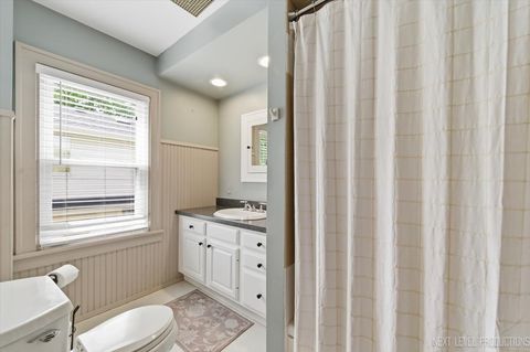 Tiny photo for 622 Edison Street, Geneva, IL 60134 (MLS # 12632417)