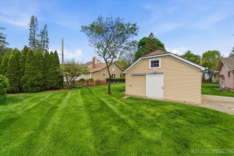 Tiny photo for 622 Edison Street, Geneva, IL 60134 (MLS # 12632417)