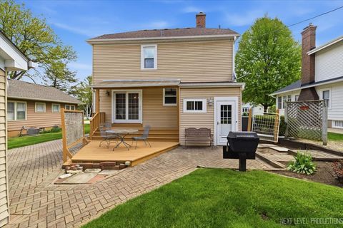 Tiny photo for 622 Edison Street, Geneva, IL 60134 (MLS # 12632417)