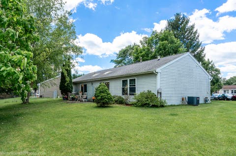 Tiny photo for 886 Quincy Court, Island Lake, IL 60042 (MLS # 12737694)