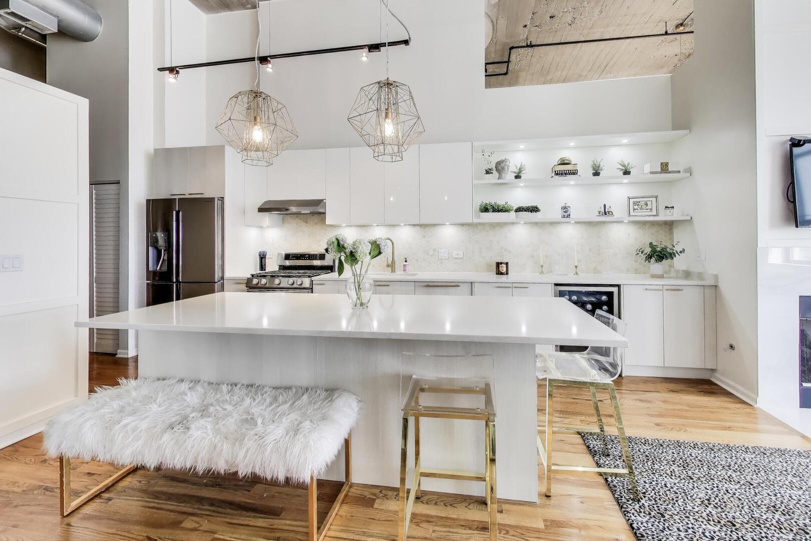 758 N LARRABEE Street 509