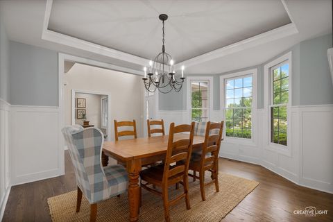 Tiny photo for 3N732 James Fenimore Cooper Lane, St. Charles, IL 60175 (MLS # 12462112)