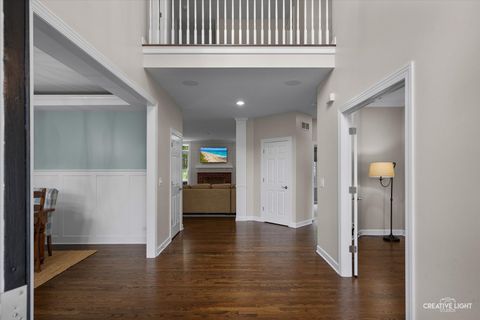 Tiny photo for 3N732 James Fenimore Cooper Lane, St. Charles, IL 60175 (MLS # 12462112)