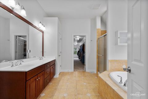 Tiny photo for 3N732 James Fenimore Cooper Lane, St. Charles, IL 60175 (MLS # 12462112)
