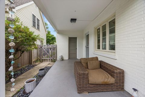 Tiny photo for 3929 Grove Avenue, Western Springs, IL 60558 (MLS # 12685514)