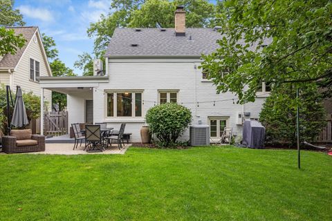 Tiny photo for 3929 Grove Avenue, Western Springs, IL 60558 (MLS # 12685514)