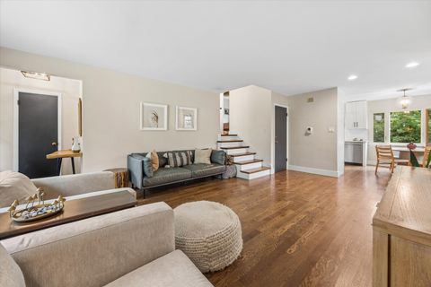 Tiny photo for 3929 Grove Avenue, Western Springs, IL 60558 (MLS # 12685514)
