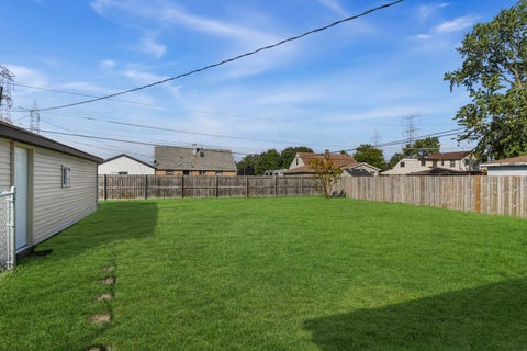 Tiny photo for 8208 S Oak Park Avenue, Burbank, IL 60459 (MLS # 12770779)