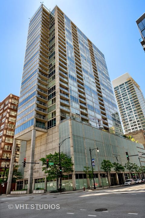 Photo of 611 S Wells Street #2904, Chicago, IL 60607 (MLS # 12625587)