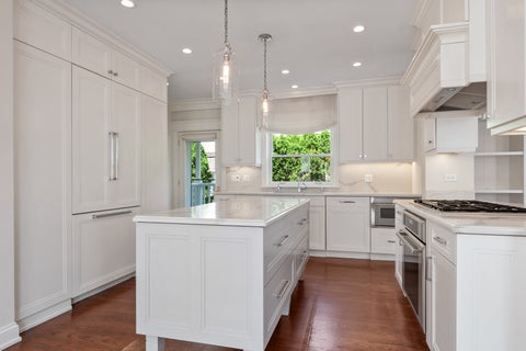 Tiny photo for 325 S Crescent Avenue, Park Ridge, IL 60068 (MLS # 12657867)