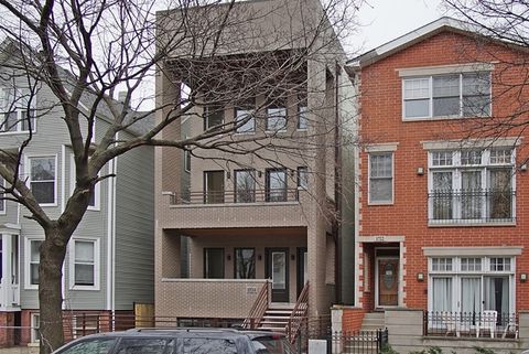 1724 W Roscoe Street 2 Chicago IL 60657