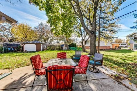 A home in Des Plaines