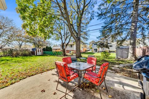 A home in Des Plaines