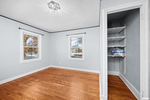 Tiny photo for 602 S 9TH Street, Clinton, IA (MLS # QC4269891)