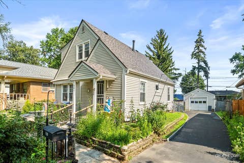 307 Lakelawn Boulevard, Aurora, IL 60506 - #: 12696351