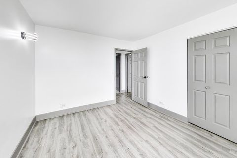 Tiny photo for 33 N Main Street #5B, Lombard, IL 60148 (MLS # 12649299)