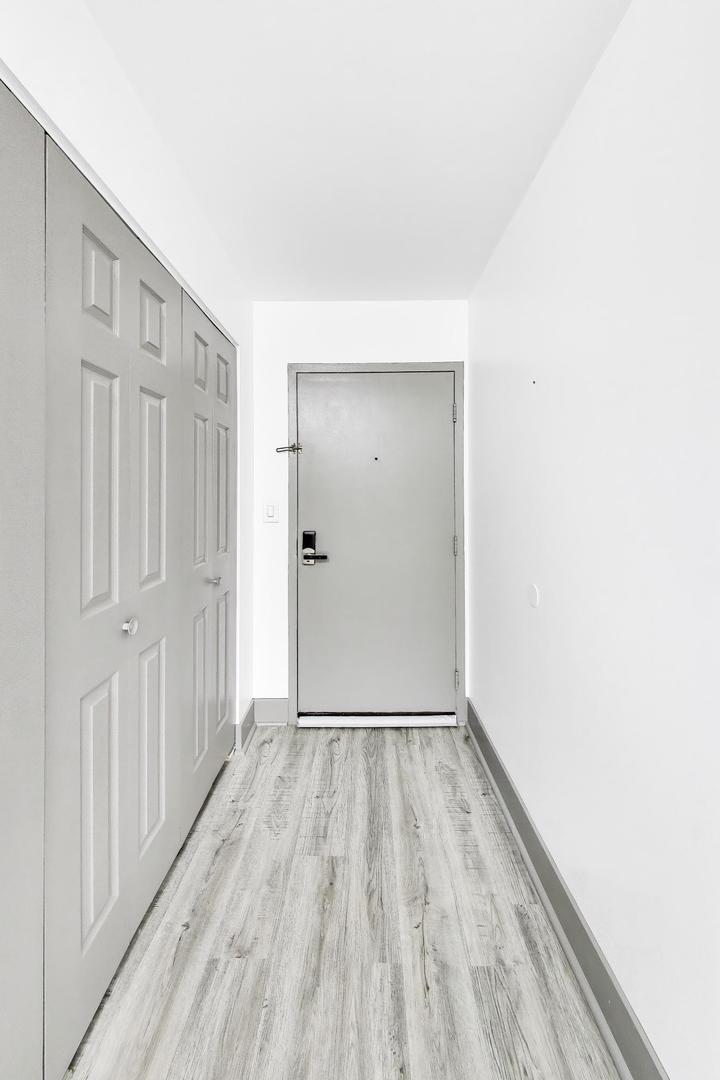 33 N Main Street 5B
