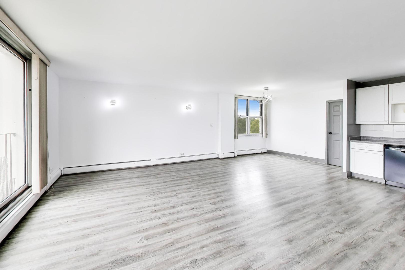 33 N Main Street 5B