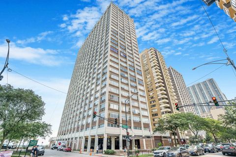 Photo of 6171 N Sheridan Road #1804, Chicago, IL 60660 (MLS # 12517383)