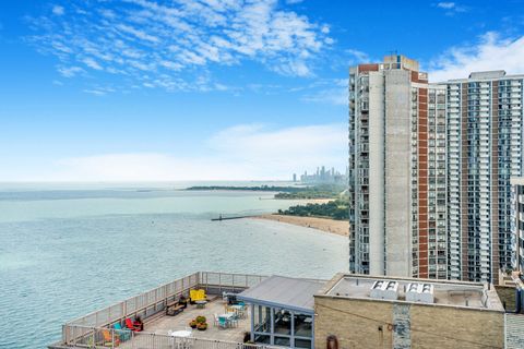 Tiny photo for 6171 N Sheridan Road #1804, Chicago, IL 60660 (MLS # 12517383)