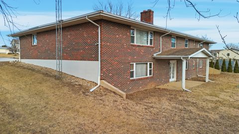 Tiny photo for 593 Penrose Road, Dixon, IL 61021 (MLS # 12568000)