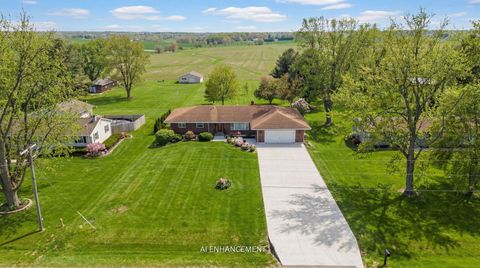 Tiny photo for 593 Penrose Road, Dixon, IL 61021 (MLS # 12568000)