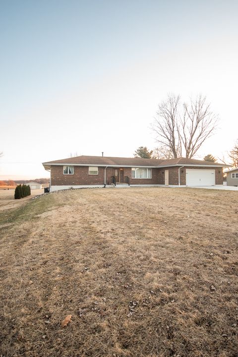 Tiny photo for 593 Penrose Road, Dixon, IL 61021 (MLS # 12568000)