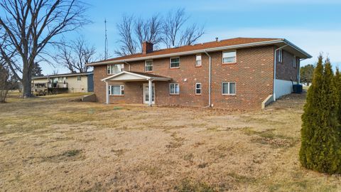 Tiny photo for 593 Penrose Road, Dixon, IL 61021 (MLS # 12568000)