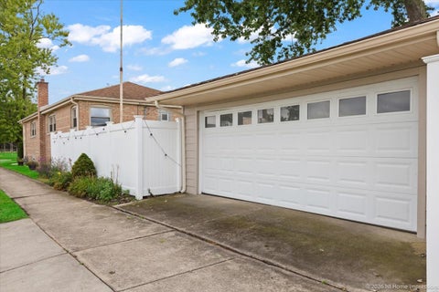 Tiny photo for 9100 S Ridgeway Avenue, Evergreen Park, IL 60805 (MLS # 12786001)