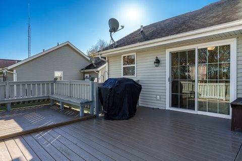 Tiny photo for 3805 Northline Drive, Rockford, IL 61101 (MLS # 12506449)