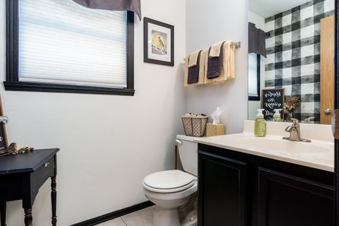 Tiny photo for 3805 Northline Drive, Rockford, IL 61101 (MLS # 12506449)