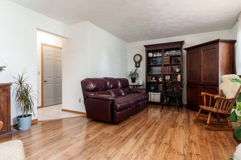 Tiny photo for 3805 Northline Drive, Rockford, IL 61101 (MLS # 12506449)