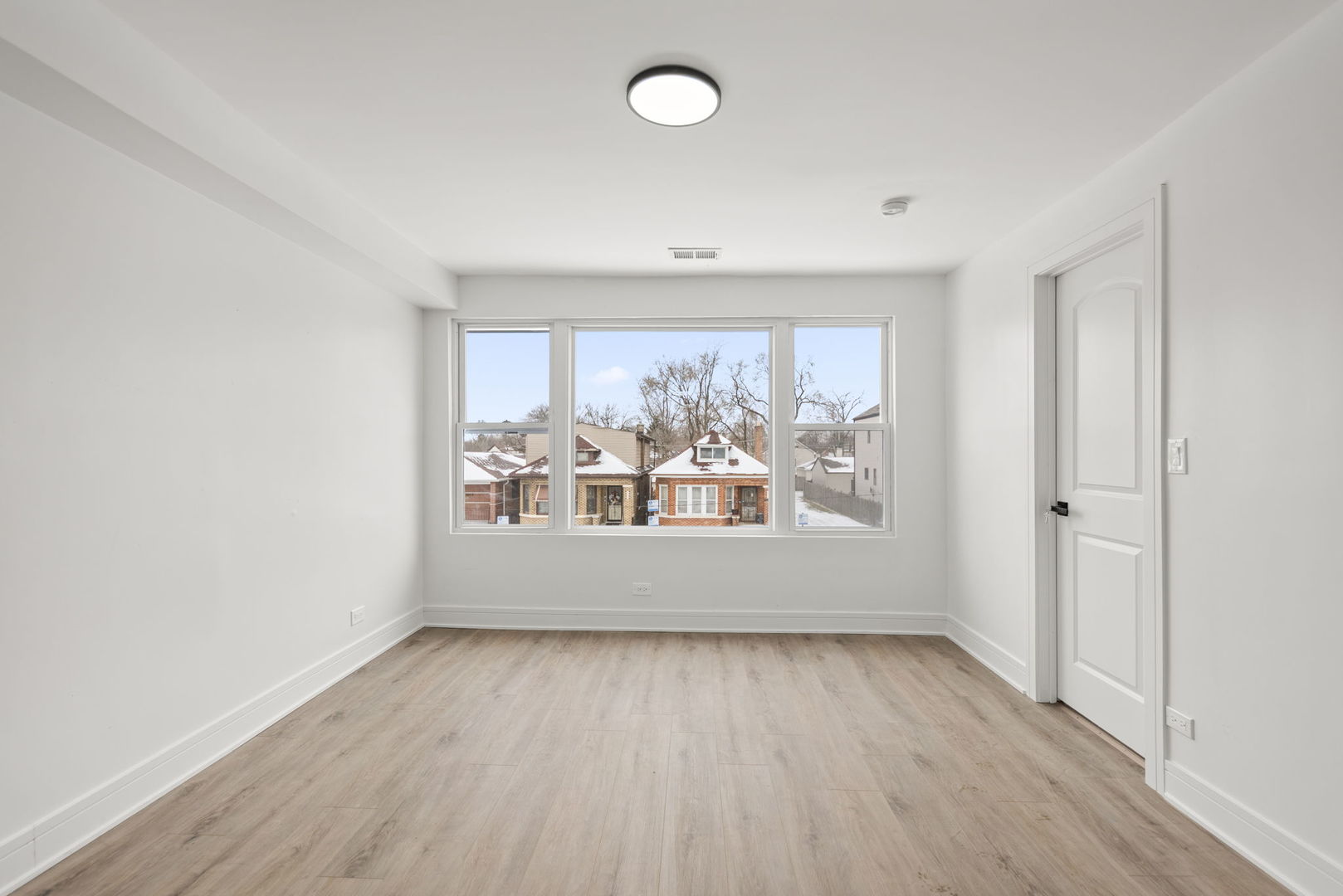 9319 S Merrill Avenue