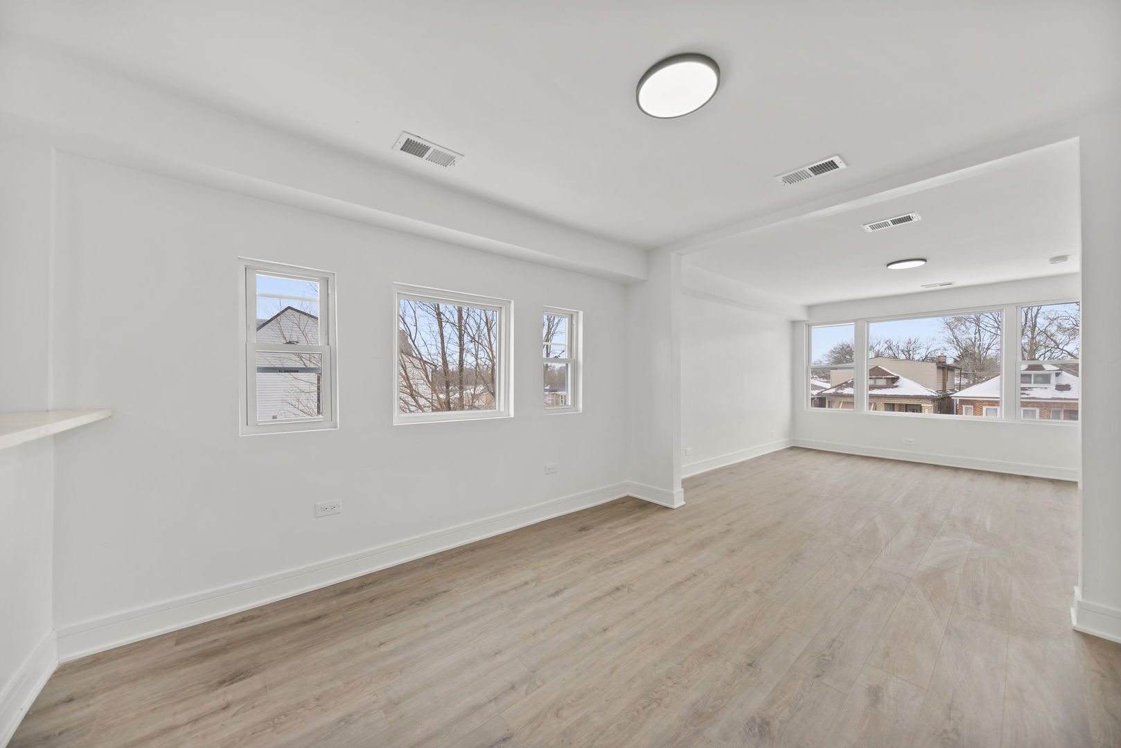 9319 S Merrill Avenue