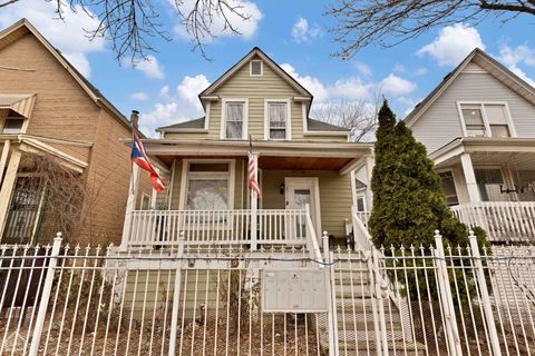 3312 N California Street Chicago IL 60618